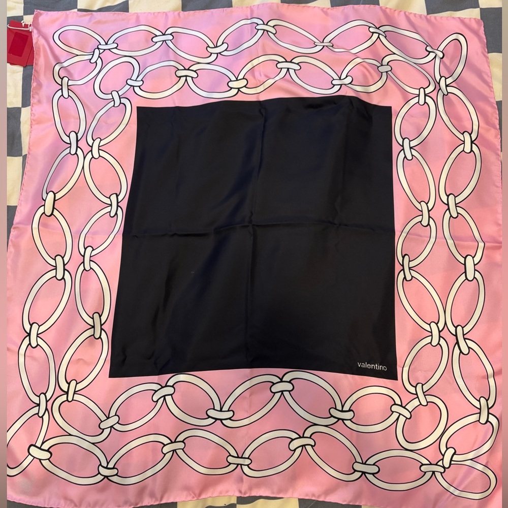 Valentino Pink 967 Chain Scarf